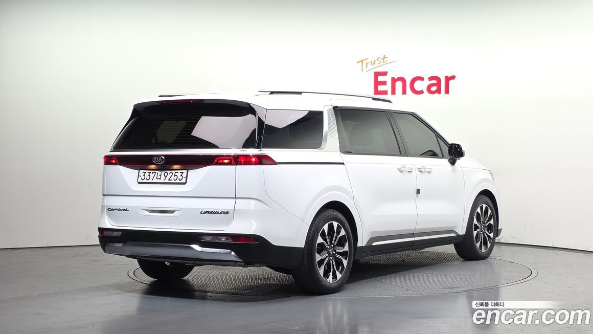 Kia Canival 2021