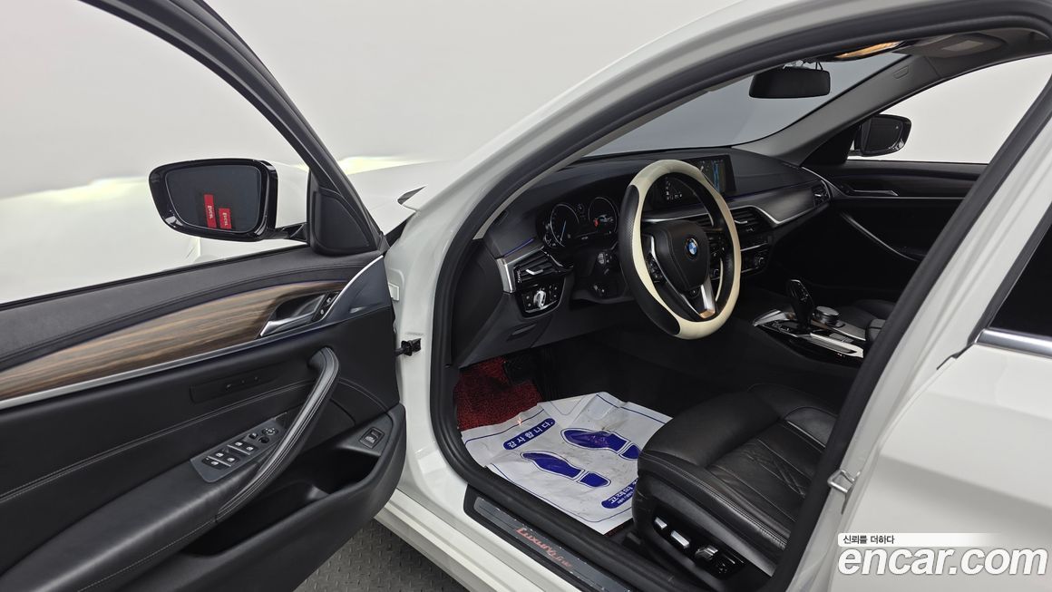 BMW 5-Series 2018