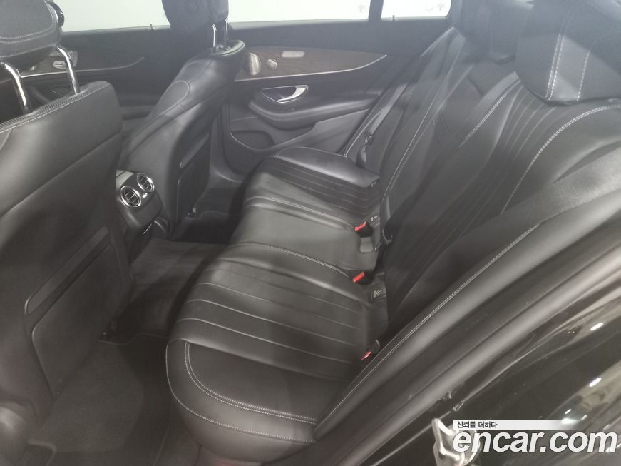 Mercedes-Benz E-Class 2019