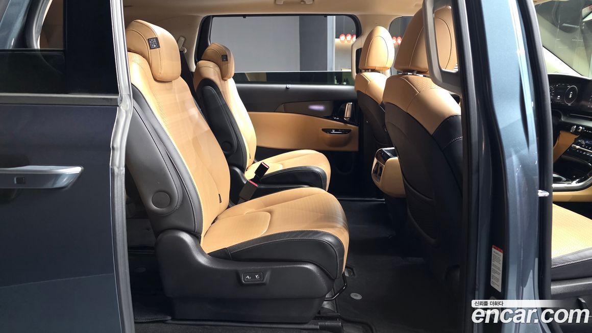 Kia Canival 2021