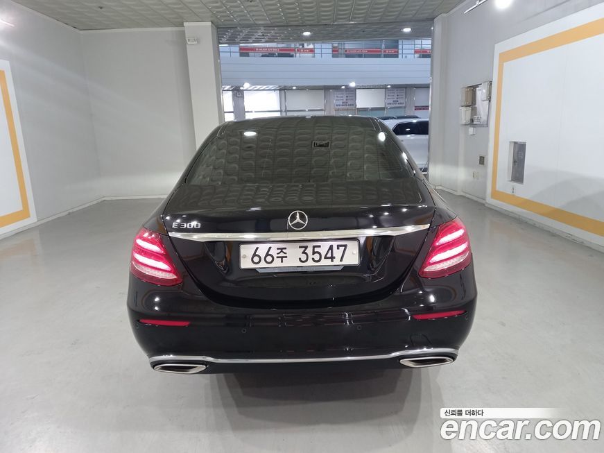 Mercedes-Benz E-Class 2019