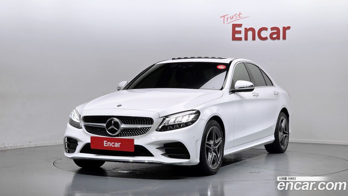 Mercedes-Benz C-Class 2021