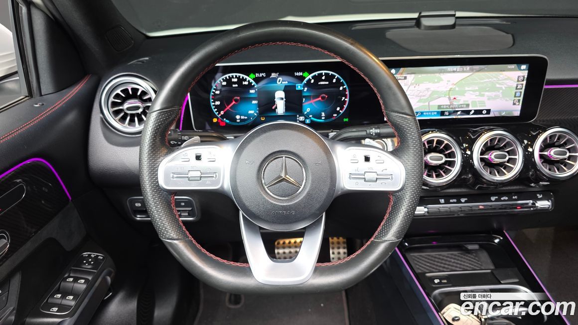 Mercedes-Benz GLB-Class 2020