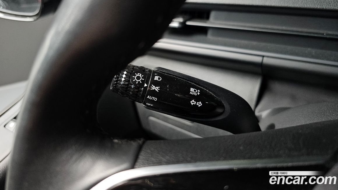 Hyundai Staria 2024