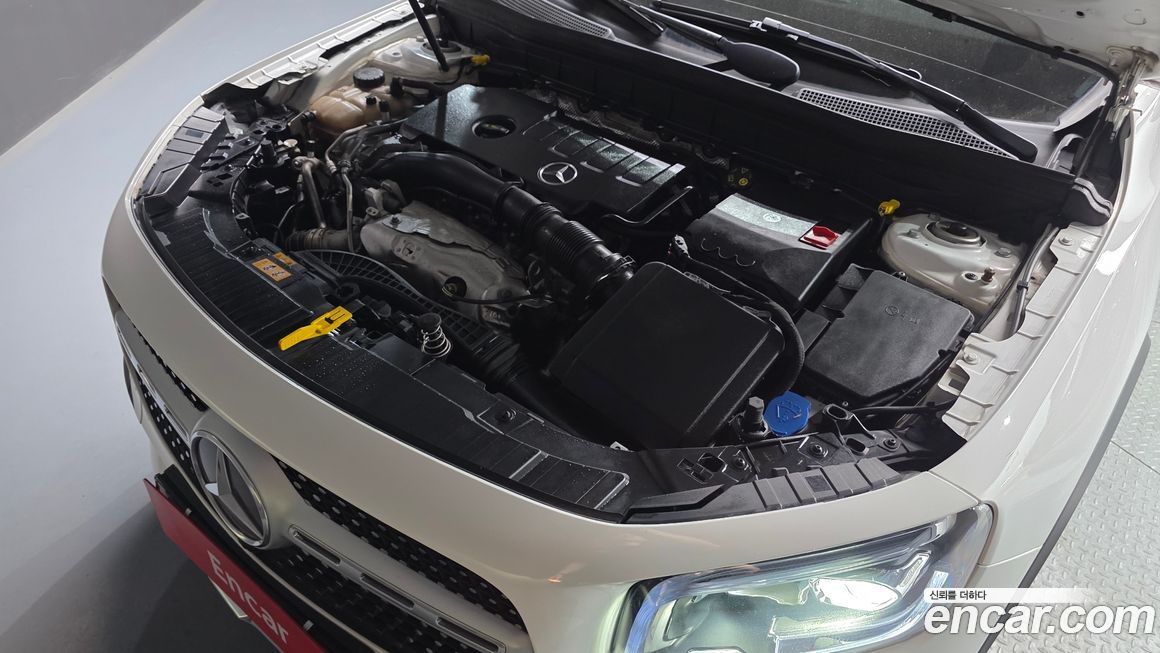 Mercedes-Benz GLB-Class 2020