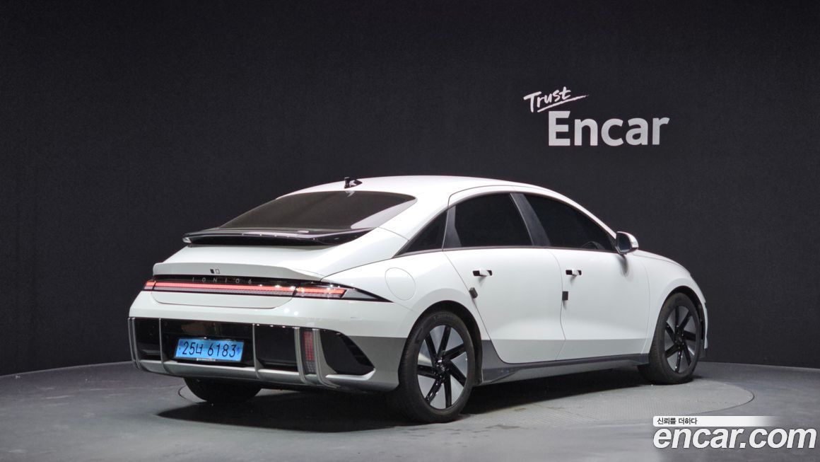 Hyundai Ioniq6 2023