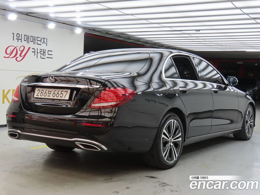 Mercedes-Benz E-Class 2020