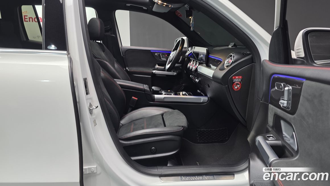 Mercedes-Benz GLB-Class 2020