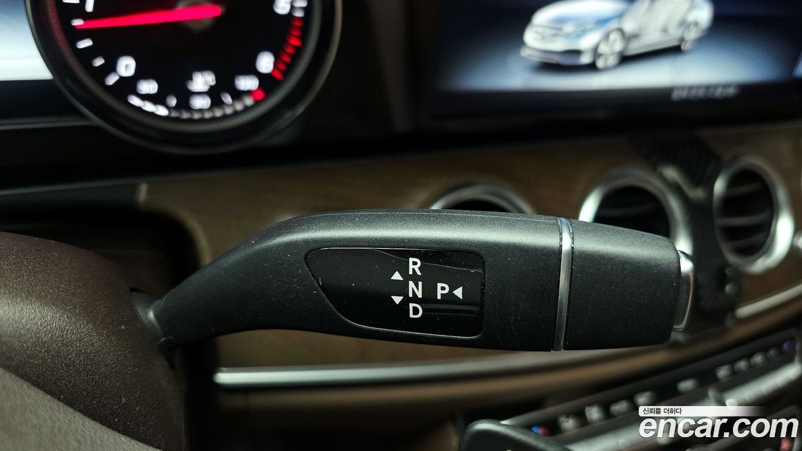 Mercedes-Benz E-Class 2019