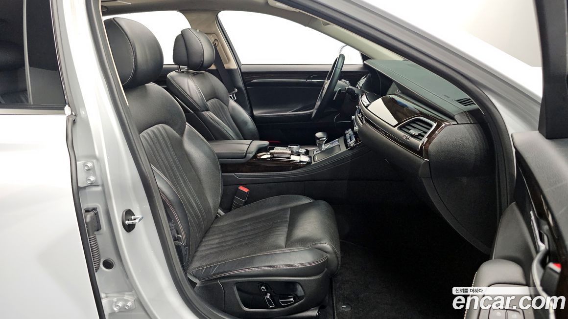 Genesis G90 2019