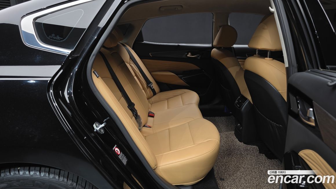 Kia K7 2021