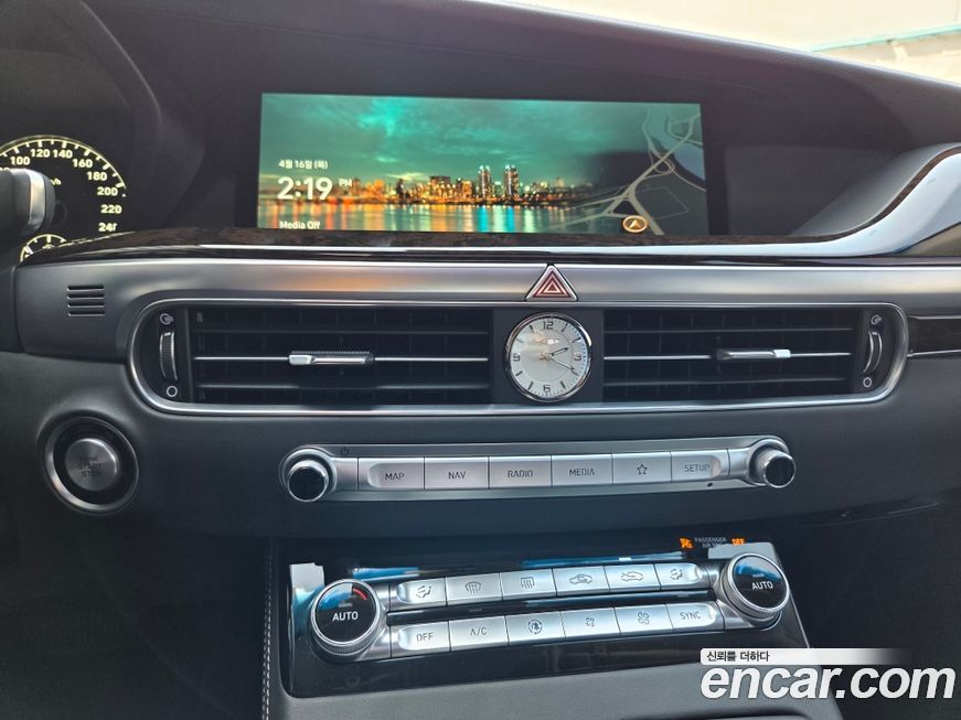 Genesis G90 2019