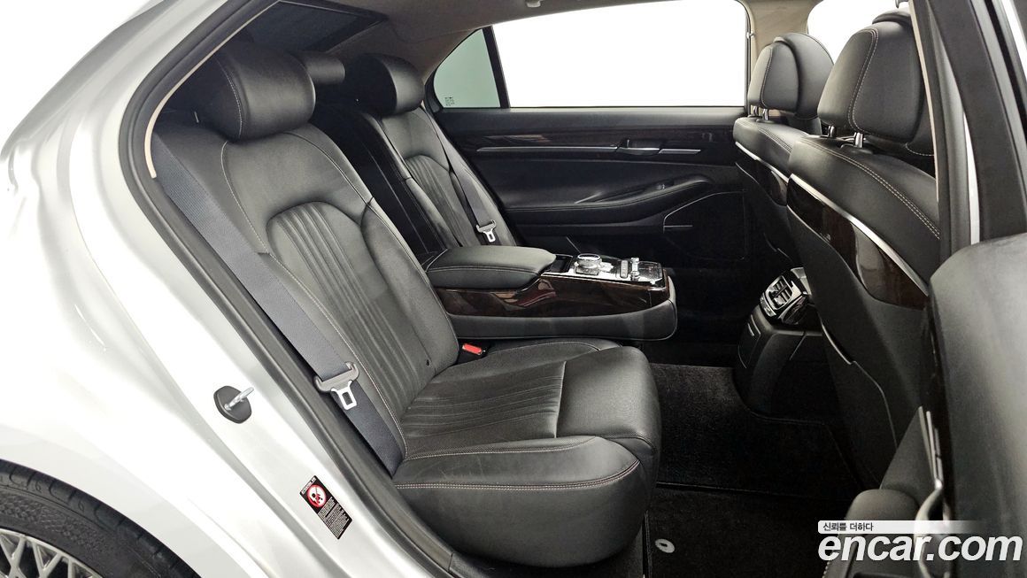 Genesis G90 2019