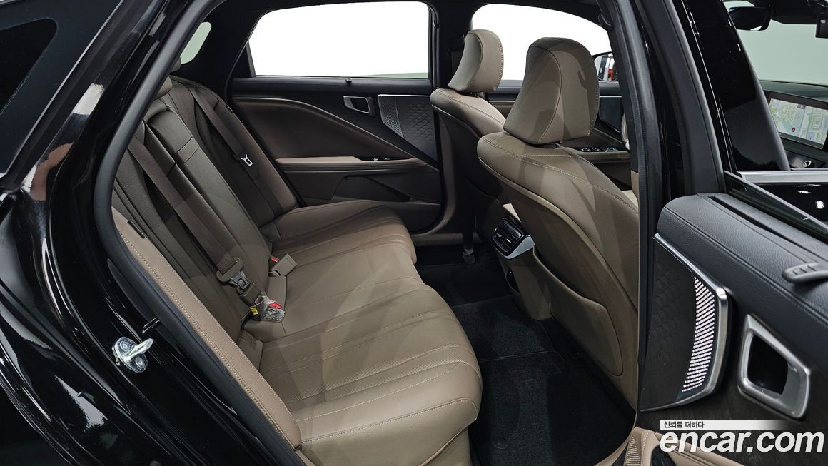 Kia K8 2023