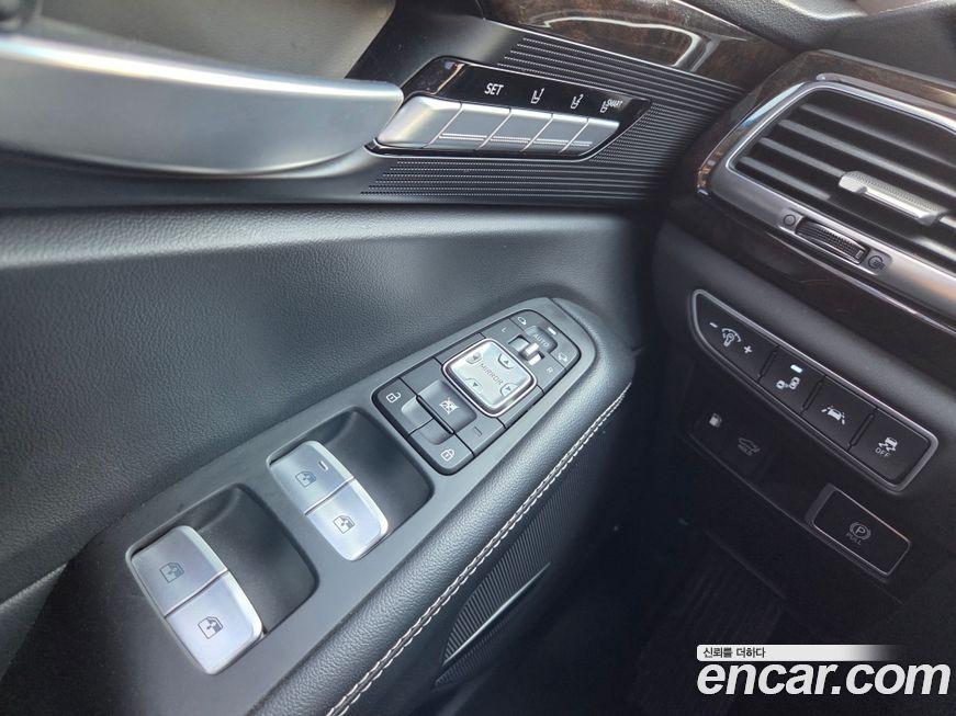 Genesis G90 2019