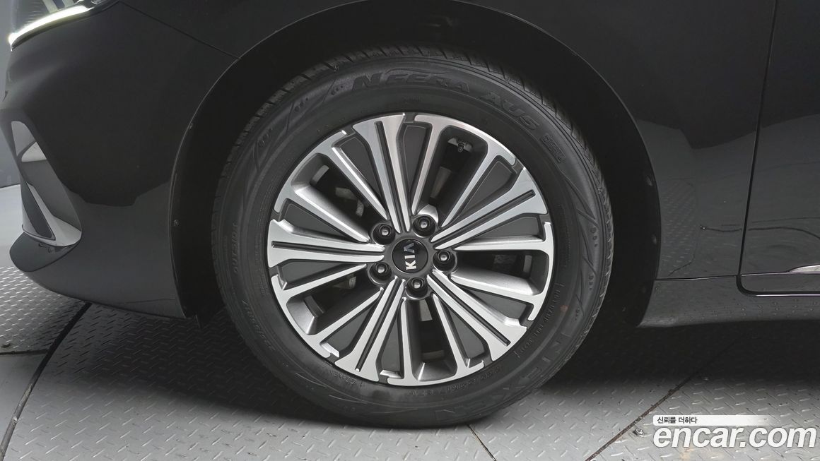 Kia K7 2021