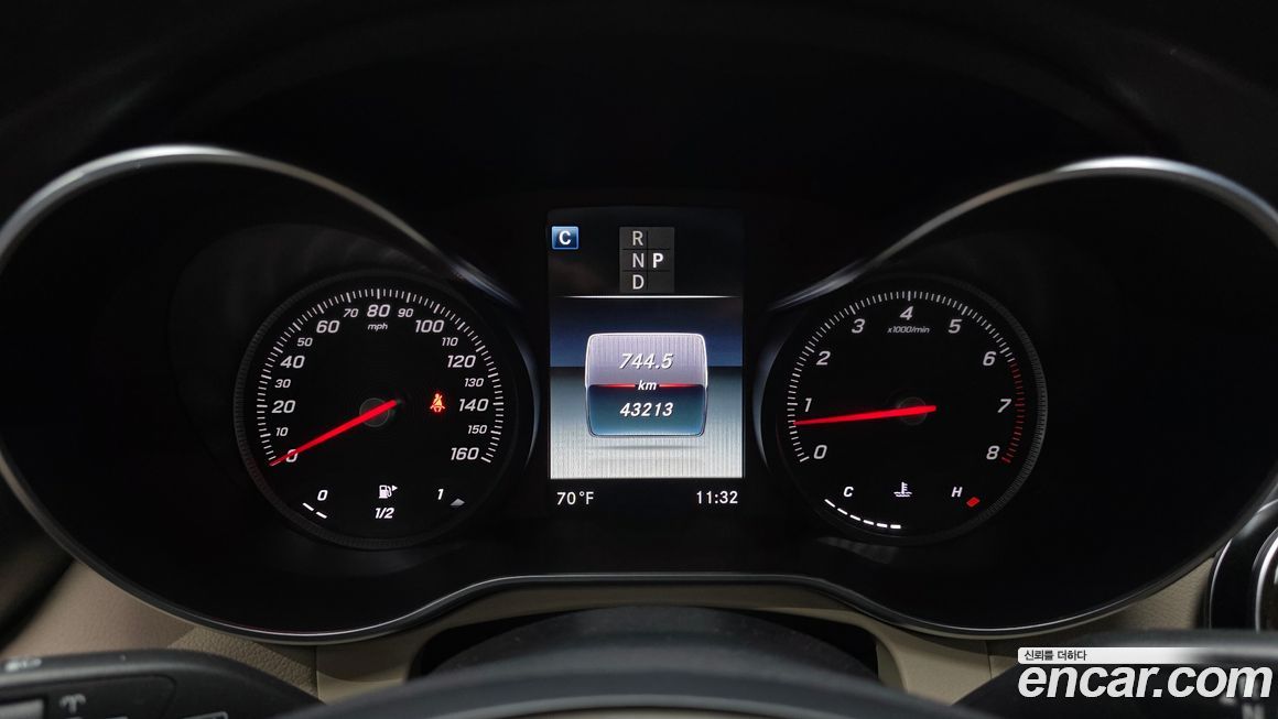 Mercedes-Benz GLC-Class 2019