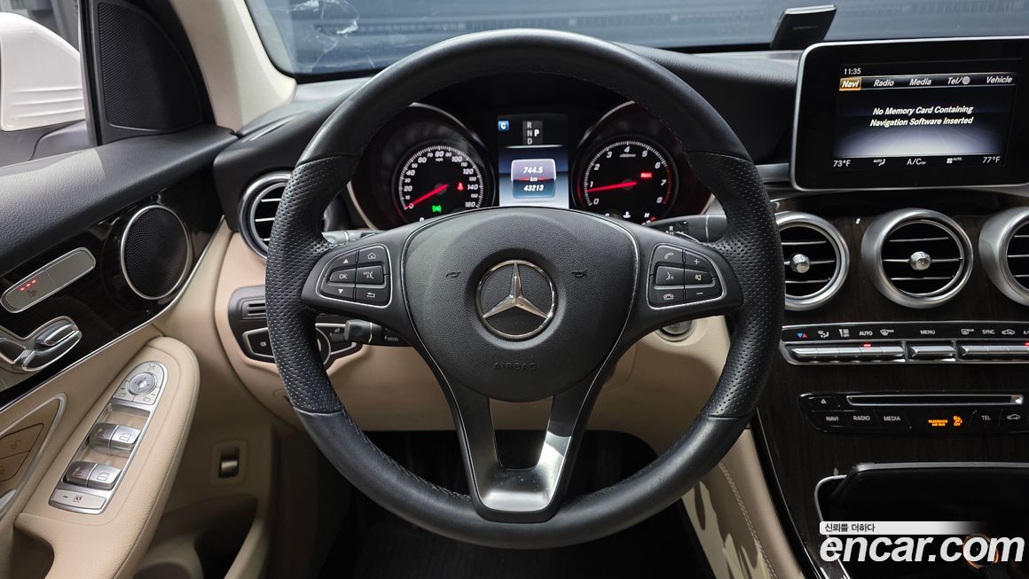 Mercedes-Benz GLC-Class 2019