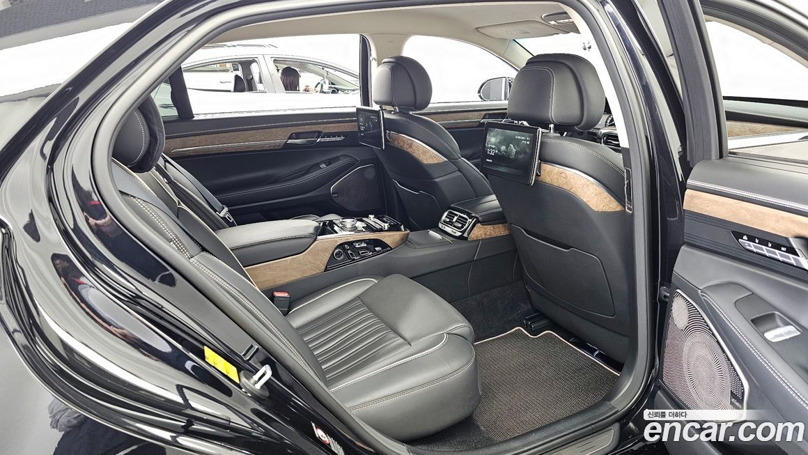 Genesis G90 2019