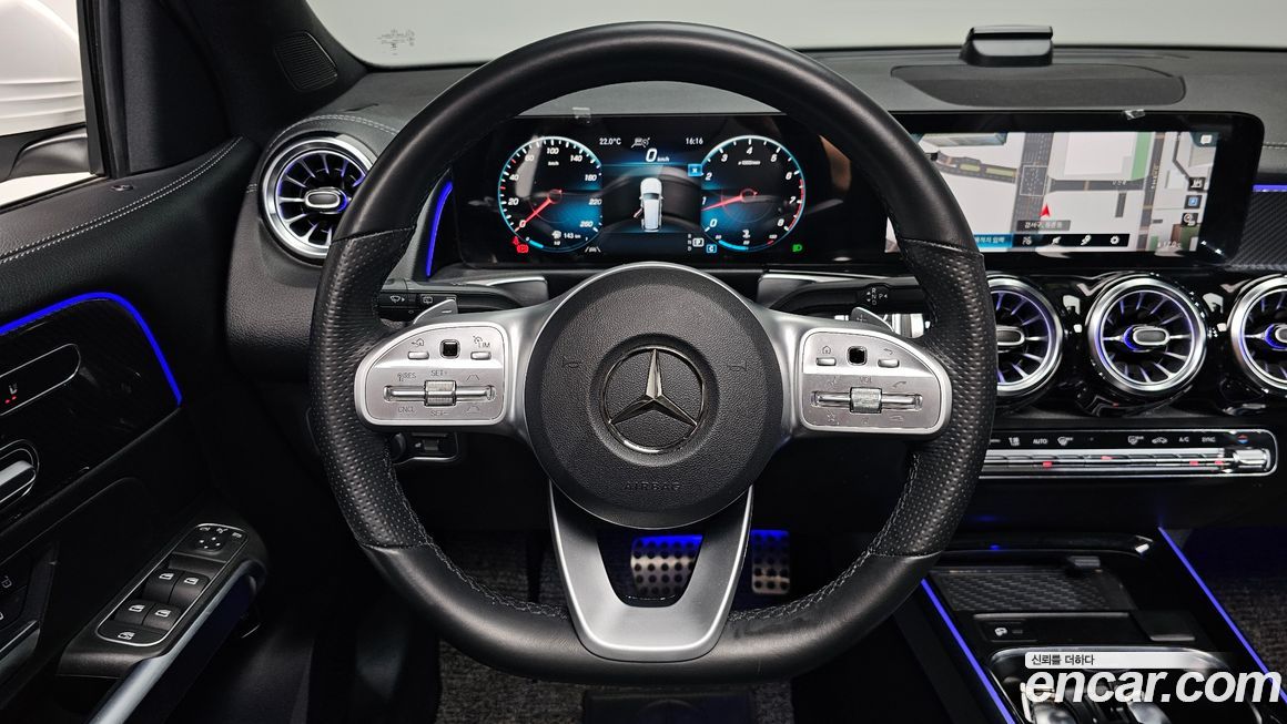 Mercedes-Benz GLB-Class 2021