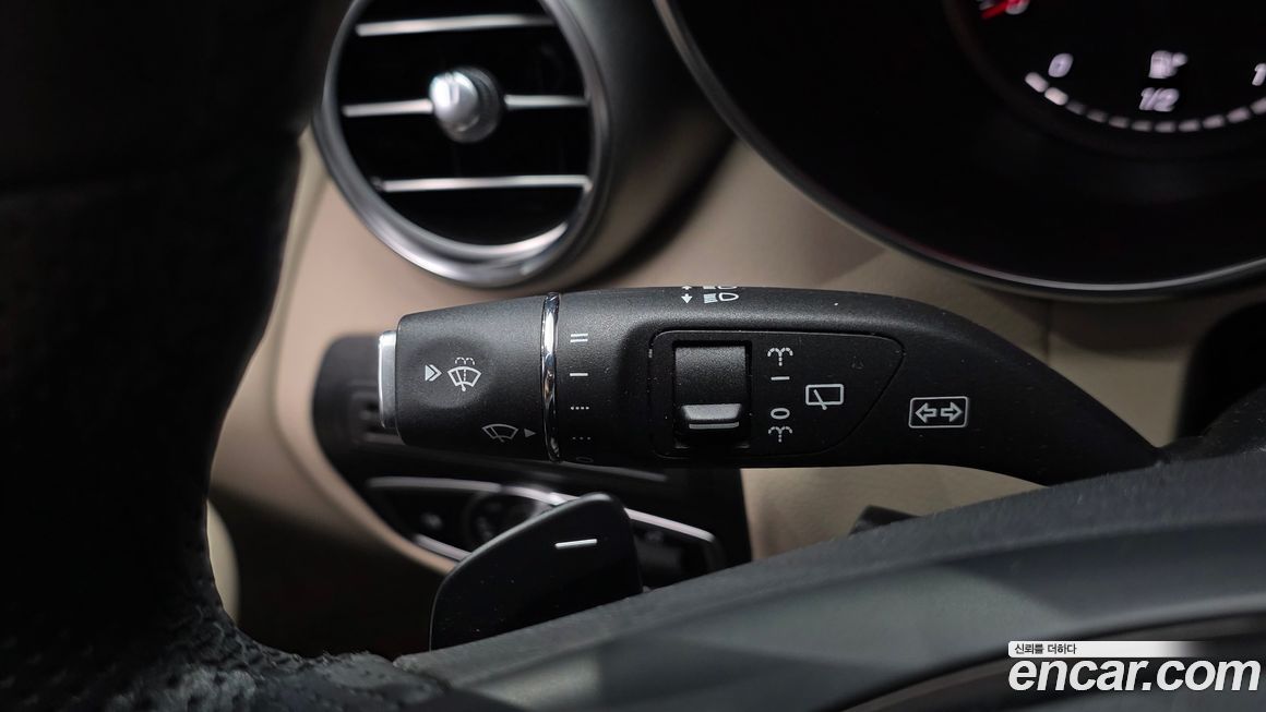 Mercedes-Benz GLC-Class 2019