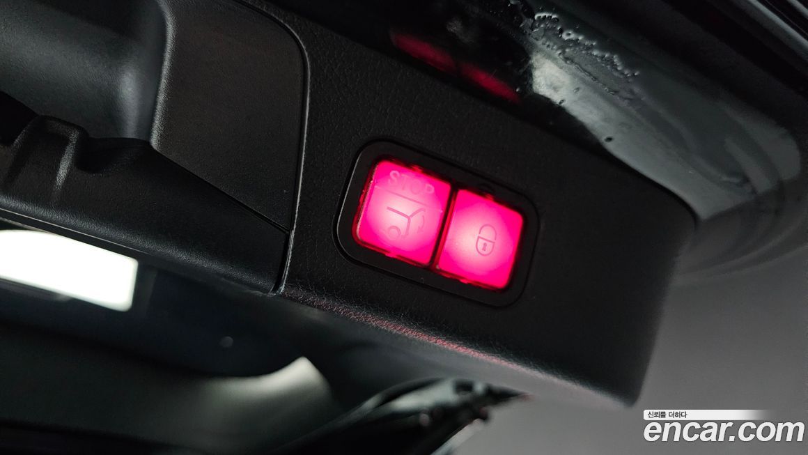 Mercedes-Benz GLB-Class 2021