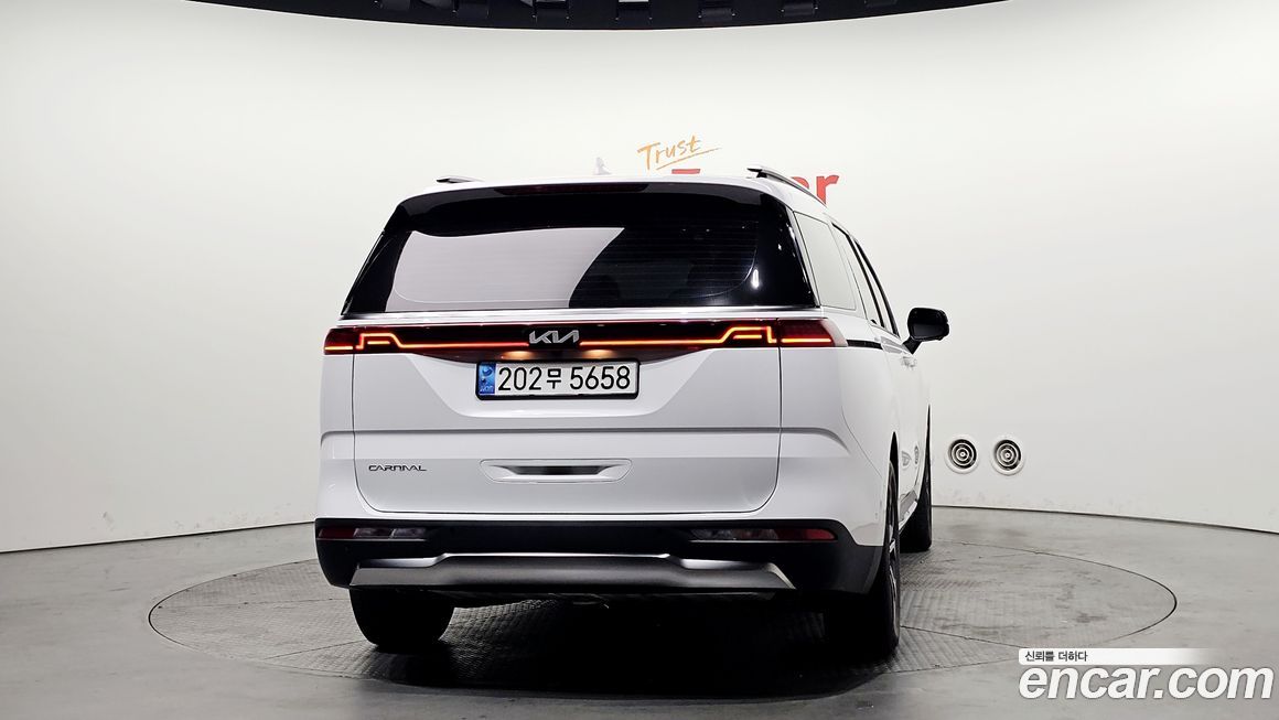 Kia Canival 2023