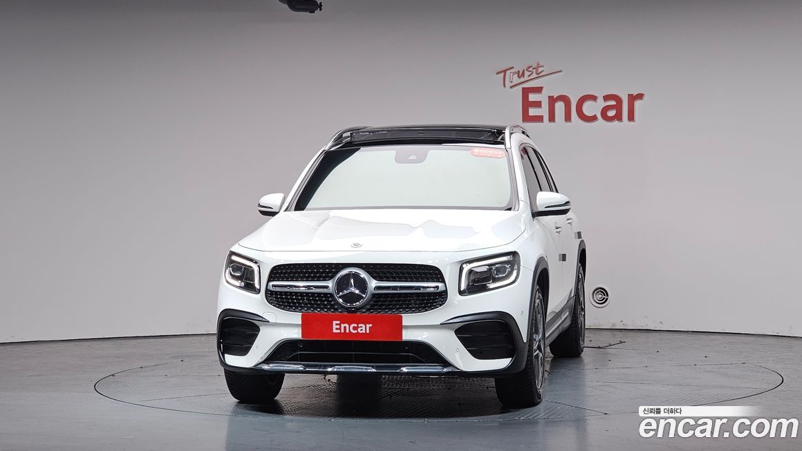 Mercedes-Benz GLB-Class 2021