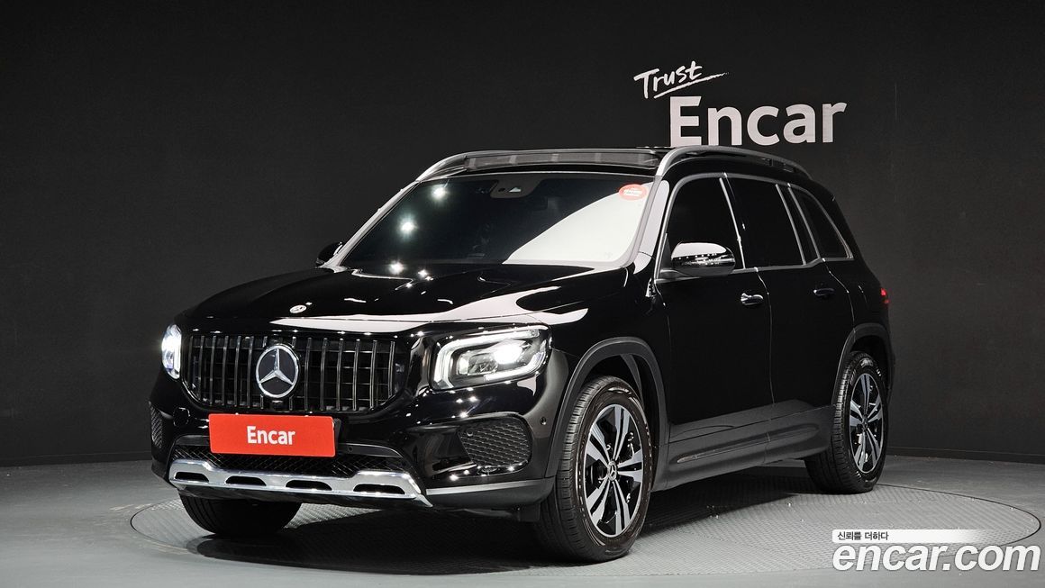 Mercedes-Benz GLB-Class 2021