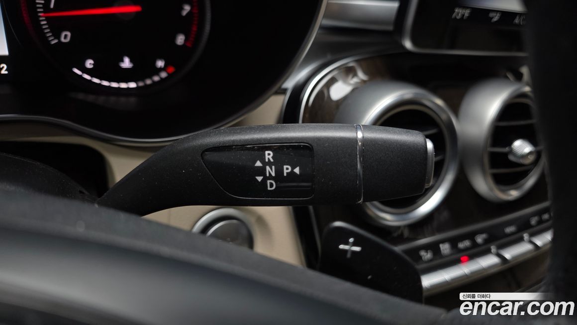 Mercedes-Benz GLC-Class 2019