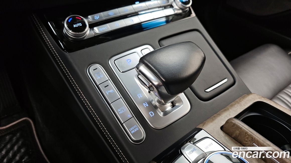 Genesis G90 2019
