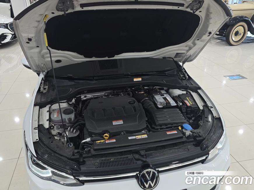 Volkswagen Golf 2023