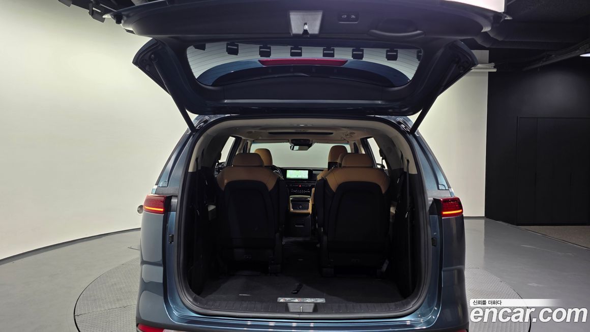 Kia Canival 2023
