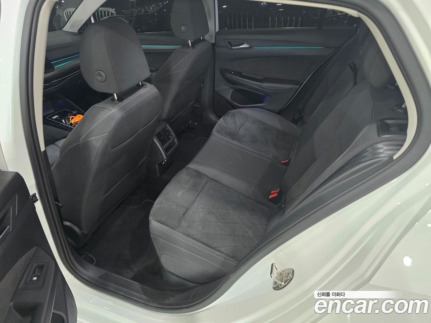 Volkswagen Golf 2023