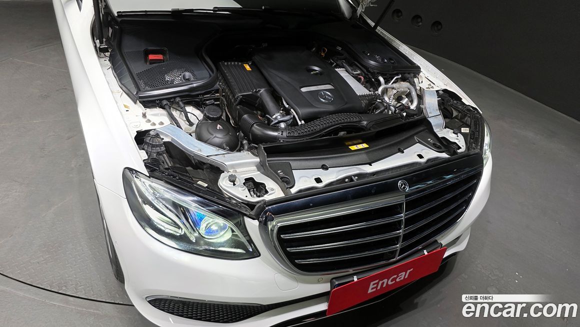 Mercedes-Benz E-Class 2019