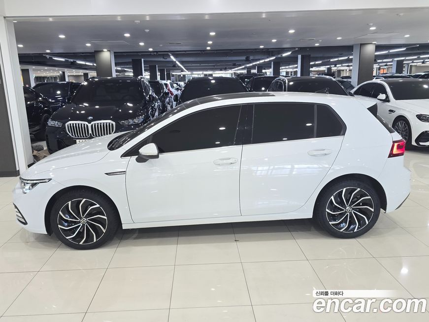 Volkswagen Golf 2023