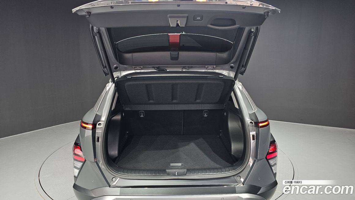 Hyundai Kona 2025