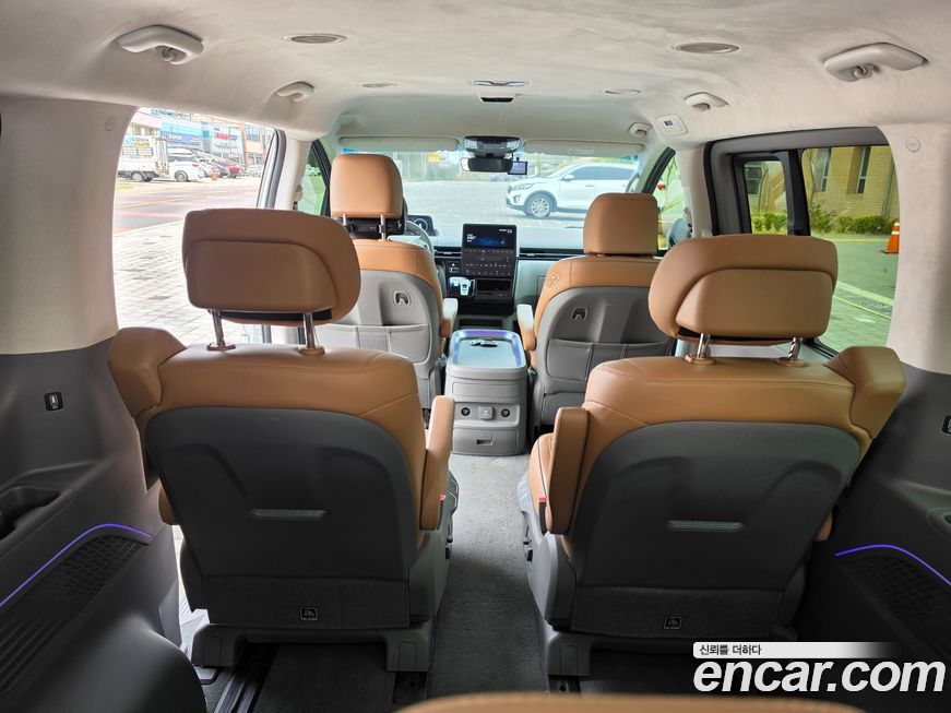 Hyundai Staria 2022