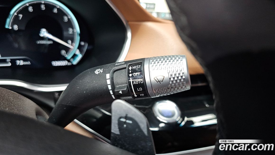 Genesis G80 2023