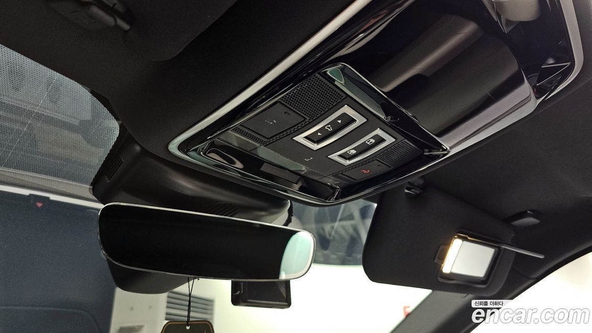 Land Rover Range Rover Velar 2019
