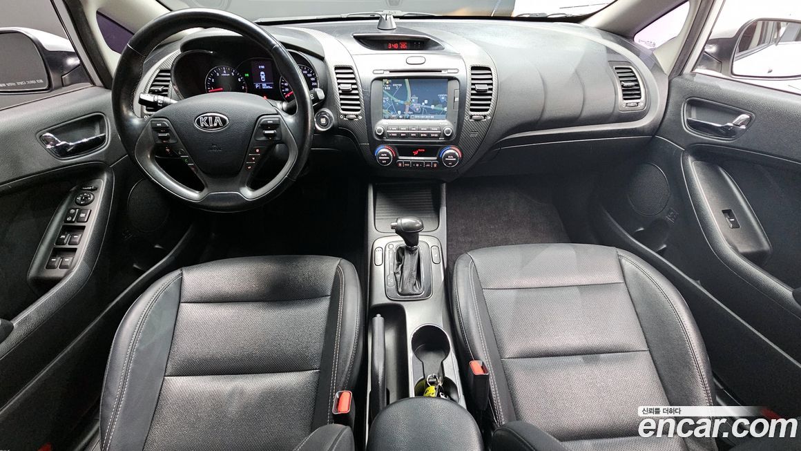 Kia K3 2013