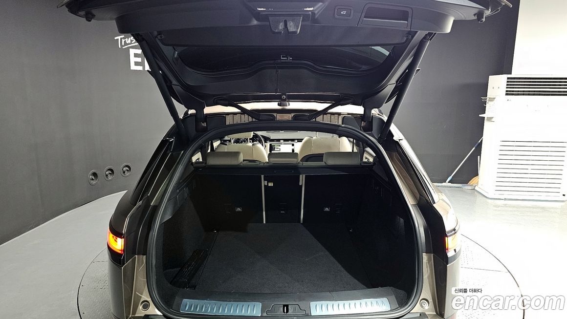 Land Rover Range Rover Velar 2019