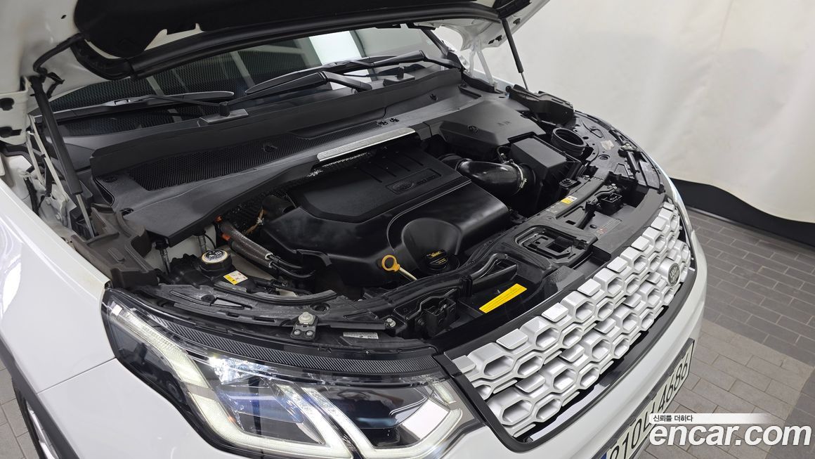 Land Rover Discovery Sport 2021