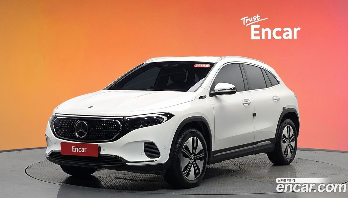 Mercedes-Benz EQA 2021