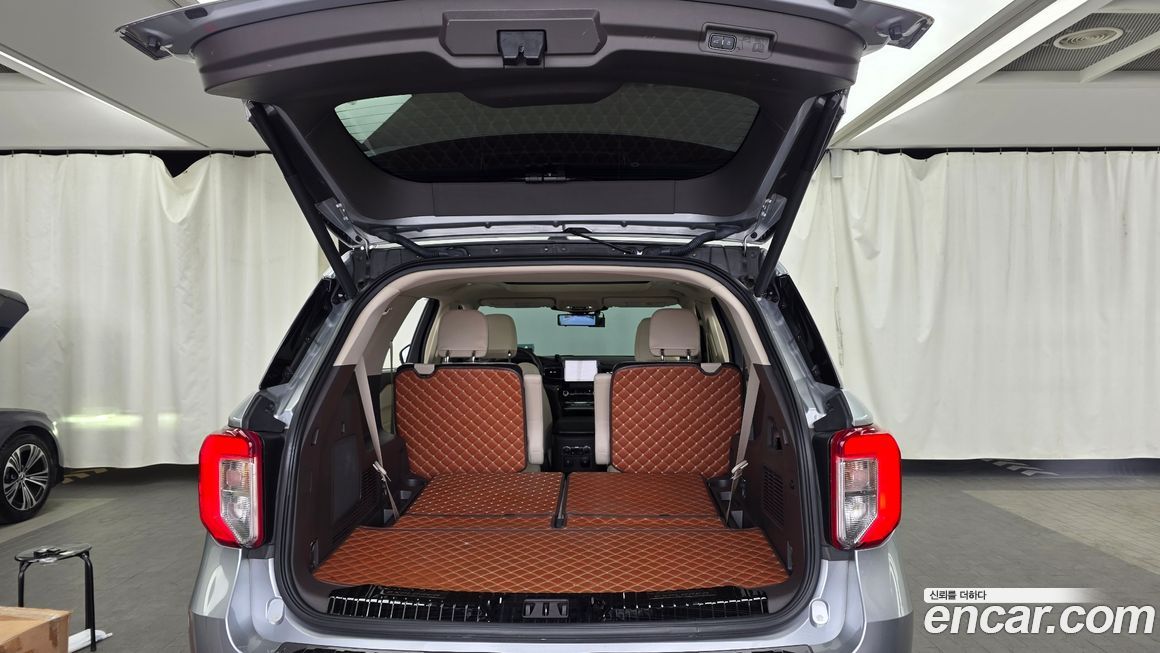 Ford Explorer 2021