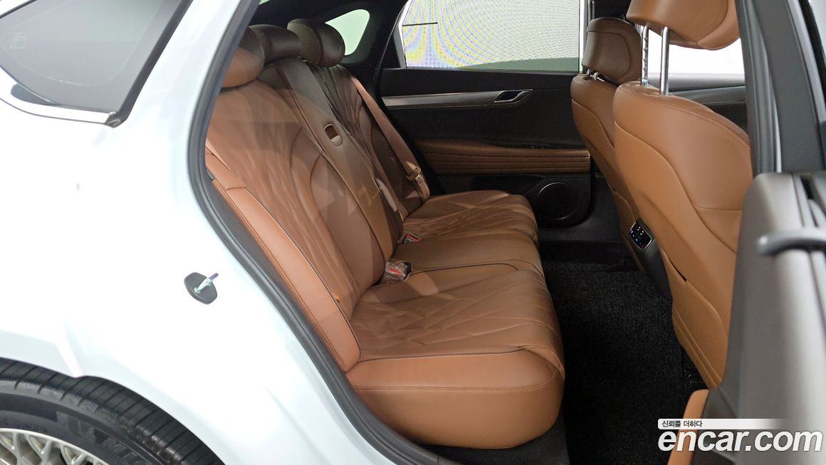 Genesis G80 2021