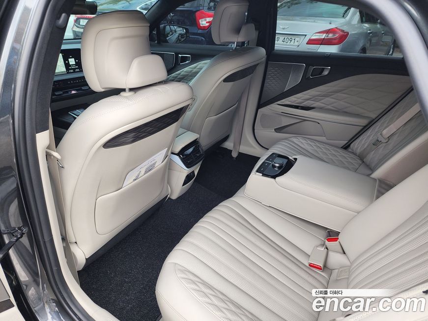 Kia K8 2024