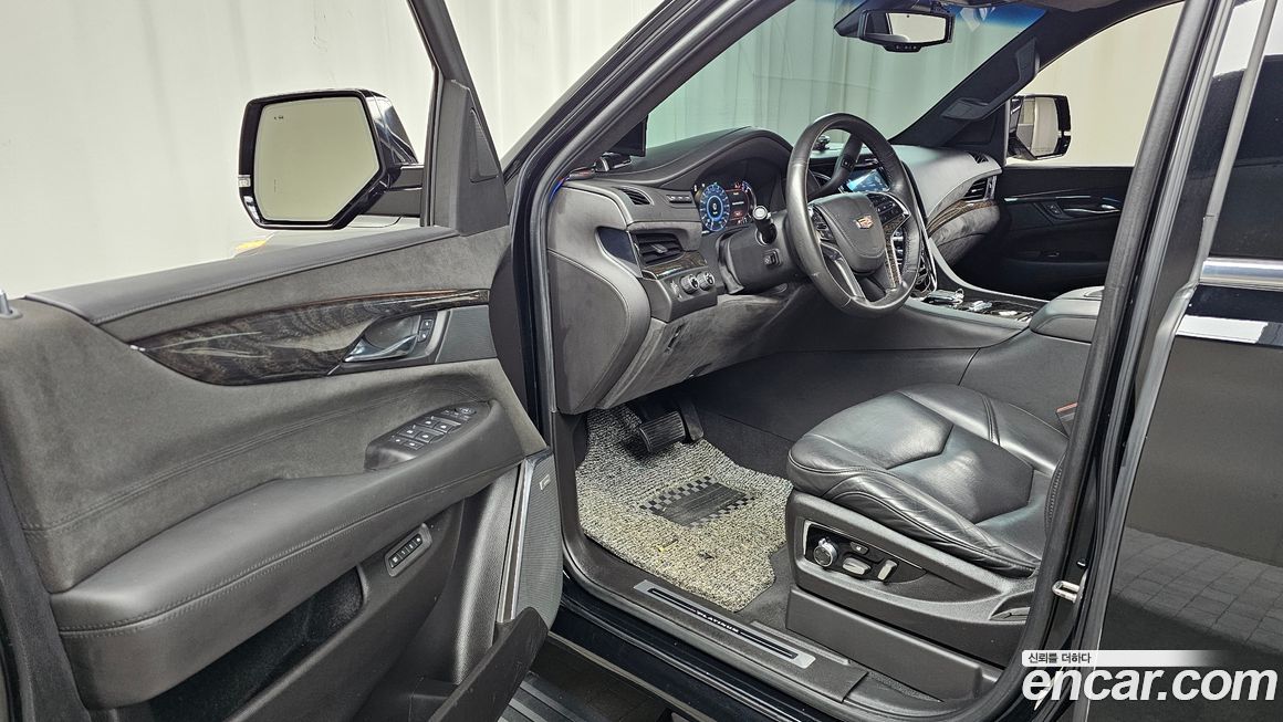 Cadillac Escalade 2016