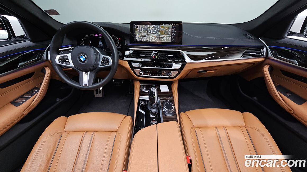 BMW 5-Series 2021
