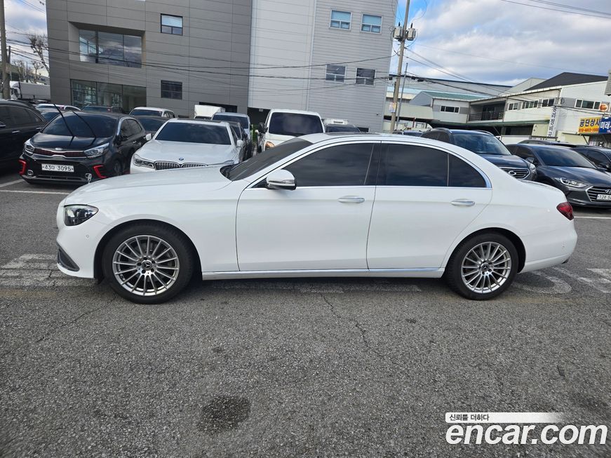 Mercedes-Benz E-Class 2021